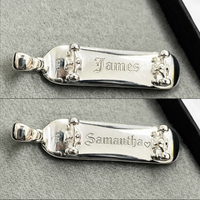 Thumbnail for Colgante de monopatín personalizado (plata)