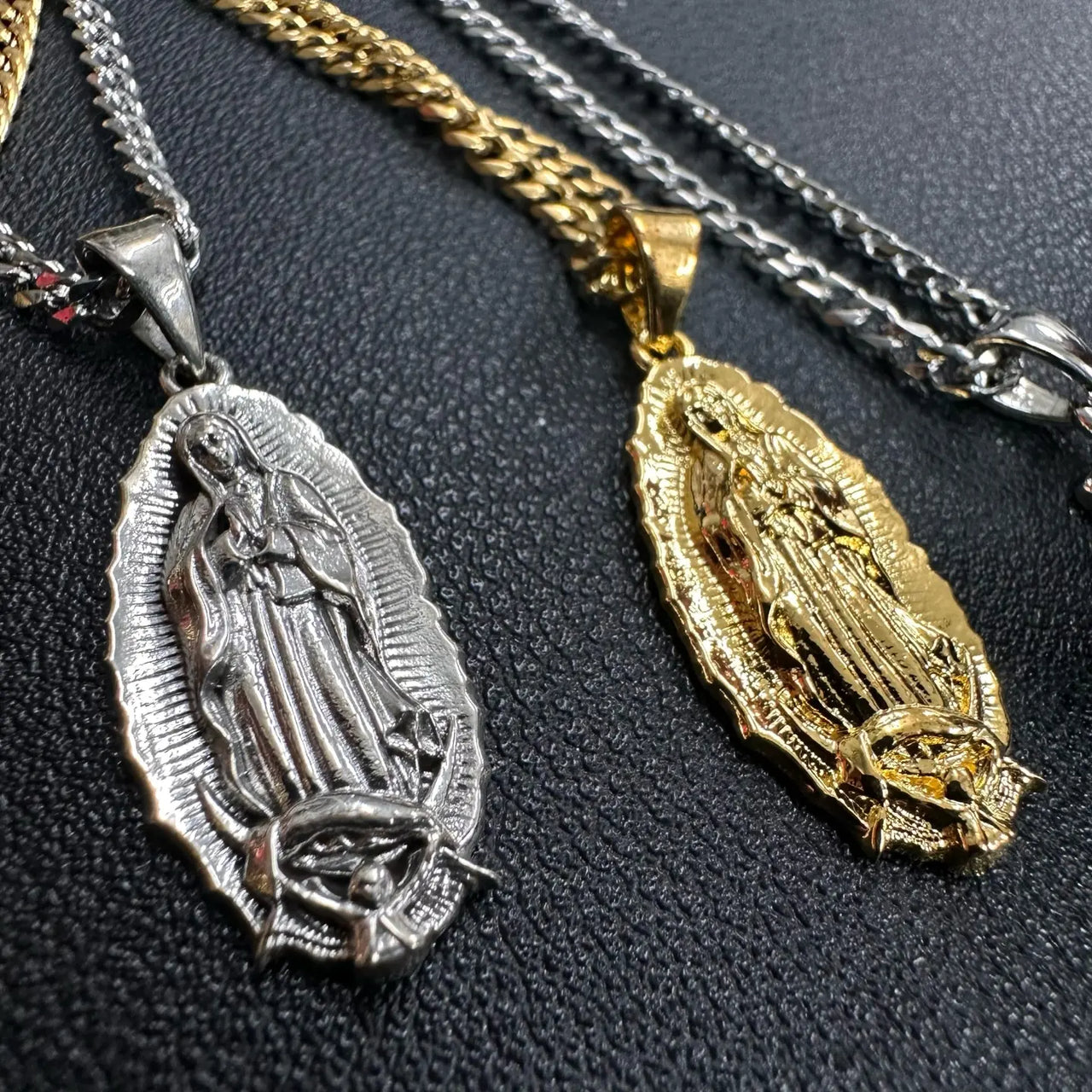 Colgante Señora Guadalupe (Plata)
