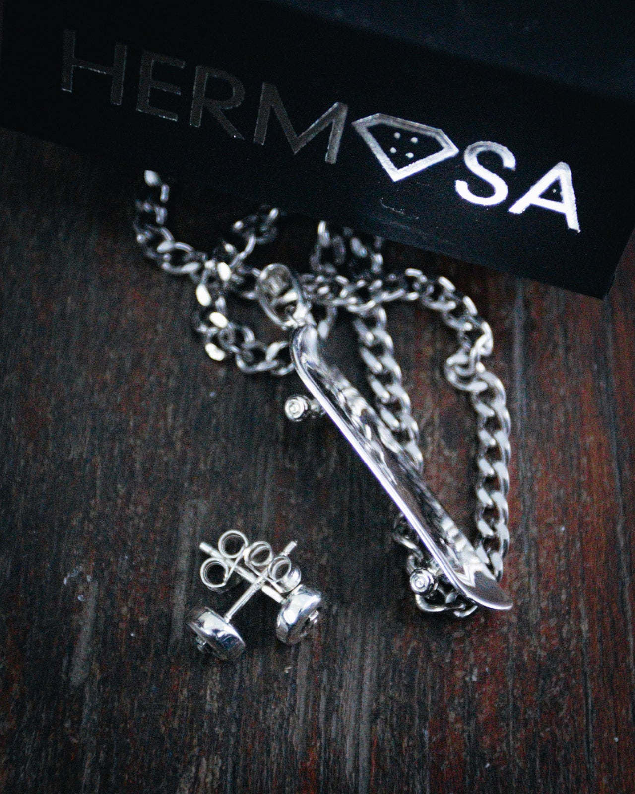 Skateboard Pendant & Earrings Bundle (Silver)
