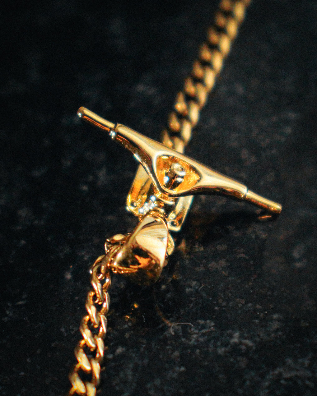 Skateboard-Truck-Anhänger (Gold)
