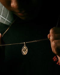 Thumbnail for Taubenanhänger (Gold)