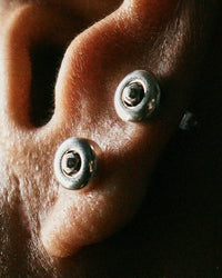 Thumbnail for Ohrstecker mit Skateboard-Rädern (Silber)