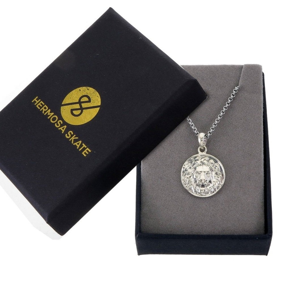 LION PENDANT (SILVER)